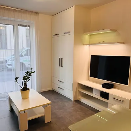 Apartment Seven - Free Parking Gyor